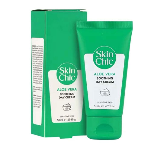 کرم مرطوب‌کننده روز پوست حساس آلوئه‌ورا اسکین شیک | Moisturizing and healing cream for sensitive skin containing Aloe Vera Skin Chic 